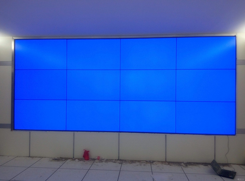 年終總結(jié):商用液晶拼接屏行業(yè)的2017